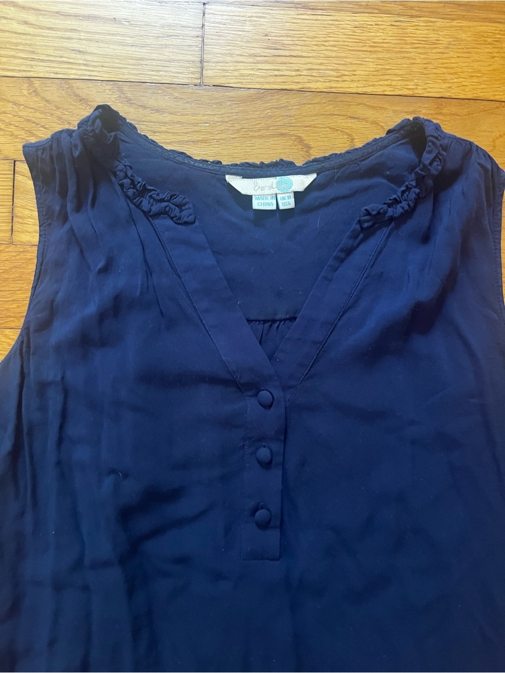 Boden Navy Sleeveless V-Neck Button Front Lightweight Tank
